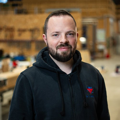 Adrian Kultscher, Werkstattleitung TMH Holm &mdash; Ansprechpartner Betonstahl